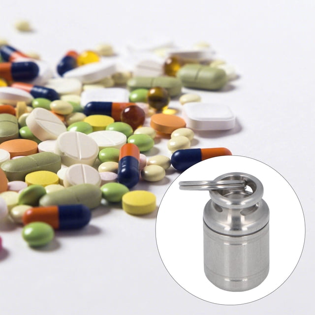 Medication Box Keychain, Portable Stainless Steel Keychain Medication Holder Airtight Vitamin Organizer Medication Bottle for Outdoor Use