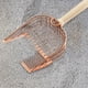 thumbnail image 1 of Palas para arena de gatos Fernando de metal con mango de madera 13 cm x 28 cm, 1 of 8