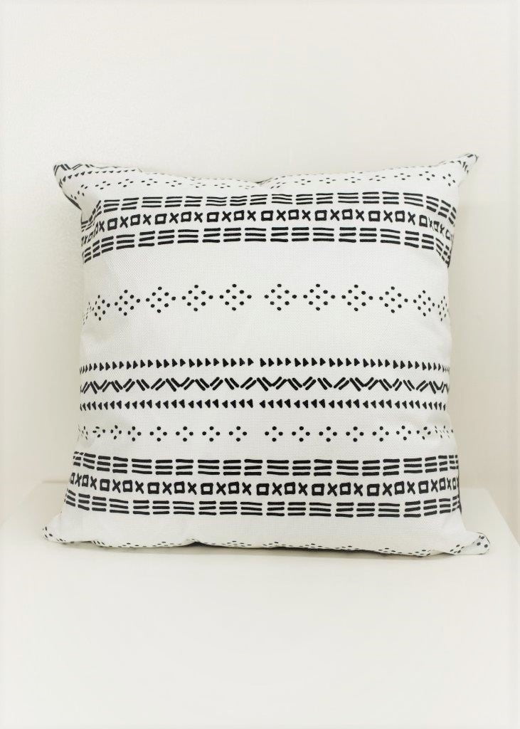 Aubergine Curtina Damask Cushion Cover 43x43cm 