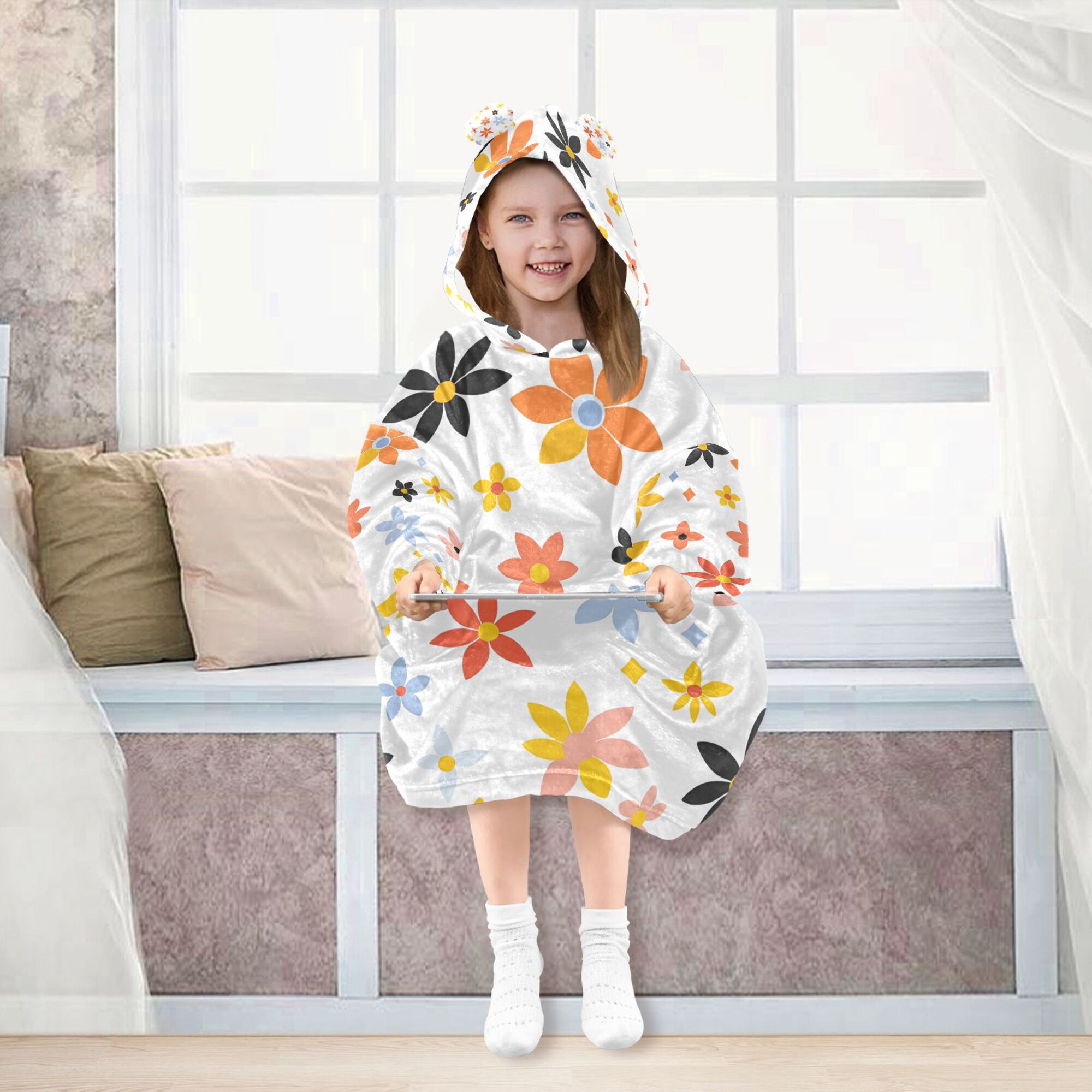 FORMRS Wearable Blanket Hoodie with Sleeves for Kids Cozy Flannel Sweatshirt, Colorful Retro Floral