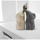 thumbnail image 2 of Pareja de elefantes en beige y gris - Escultura de cerámica moderna en conjunto - Figura decorativa de 16 cm de alto - Elefante ideal como regalo, 2 of 5