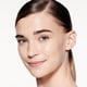 thumbnail image 4 of Base de maquillaje Shiseido RevitalEssence Skin Glow SPF30 130 Opal, 4 of 5