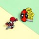 thumbnail image 4 of Paquete de 2 pines esmaltados de anime CHAO broche de superhéroe Spiderman Batman Deadpool, 4 of 5