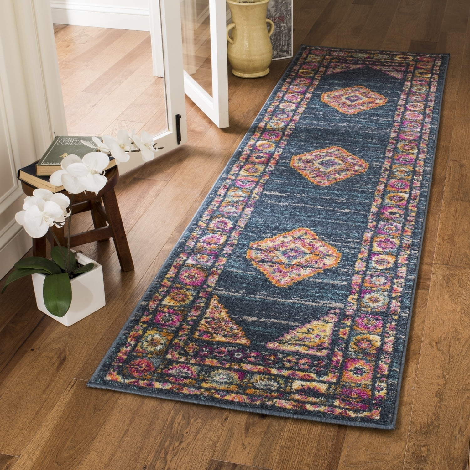 SAFAVIEH Madison Emmet Traditional Runner Rug, Blue/Fuchsia, 2'3" x 12'