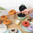 thumbnail image 5 of Giles & Posner Donut Maker – Máquina para una sola donut grande, sin PFAS, antiadherente, fácil limpieza, tamaño de placa de 12,5 cm, luces indicadoras, verde sorbete, 550 W, 5 of 5