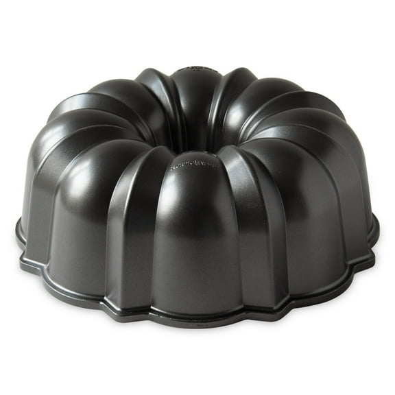 Nordic Ware Original ProCast Bundt® Pan