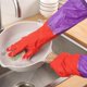 thumbnail image 2 of Guantes para peceras, herramientas para cambiar el agua del acuario, roca seca para acuarios de agua salada, sellos elásticos para antebrazos y evita fugas, resistente, 45 x 16 cm, rojo y mo, 2 of 5