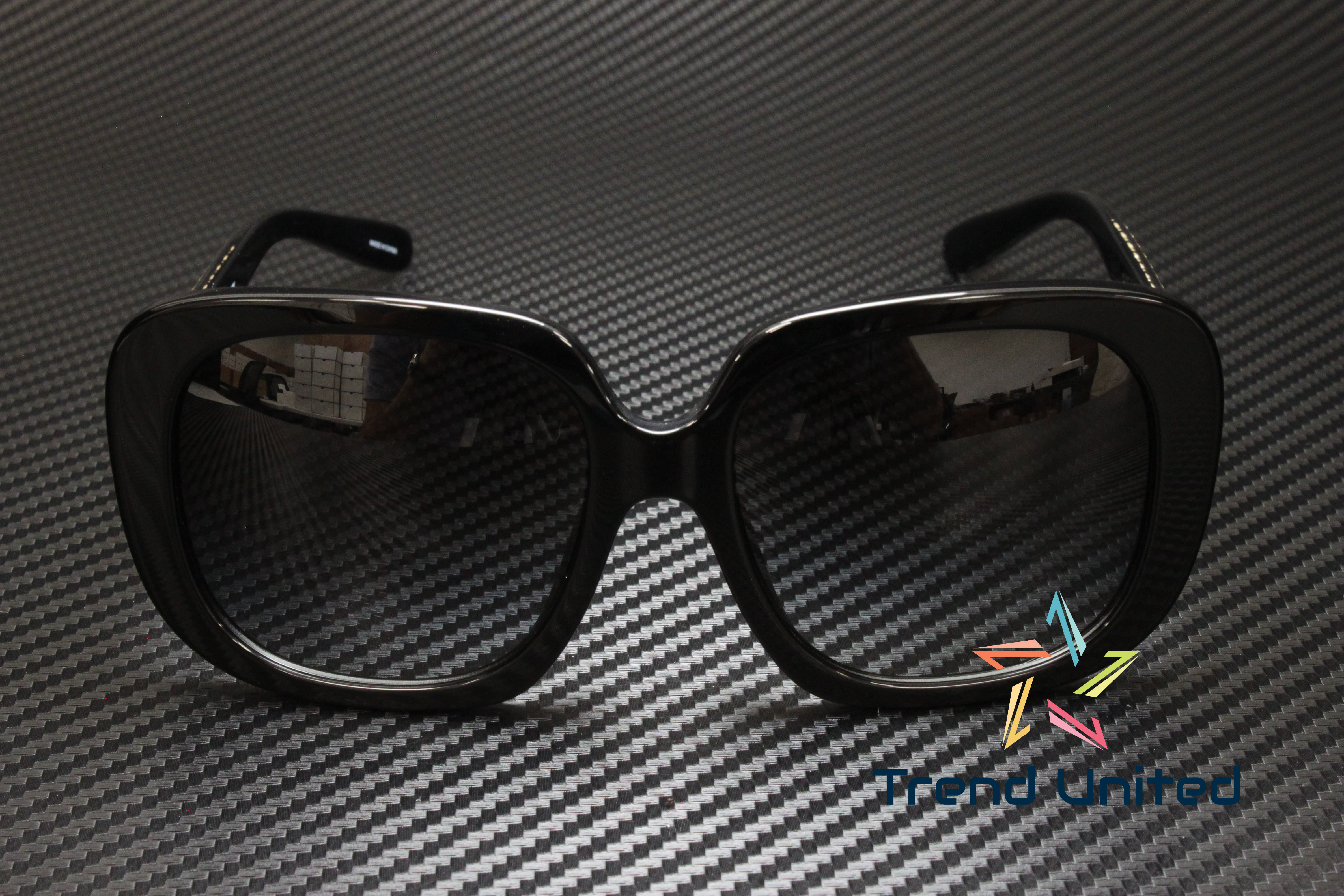 COACH Sunglasses BLACK w/ GOLD Logo Arms GRAY Gradient HC8323U 50028G w/ Case + Coach Gray Square Sunglasses for Women for sale | eBay main image 3