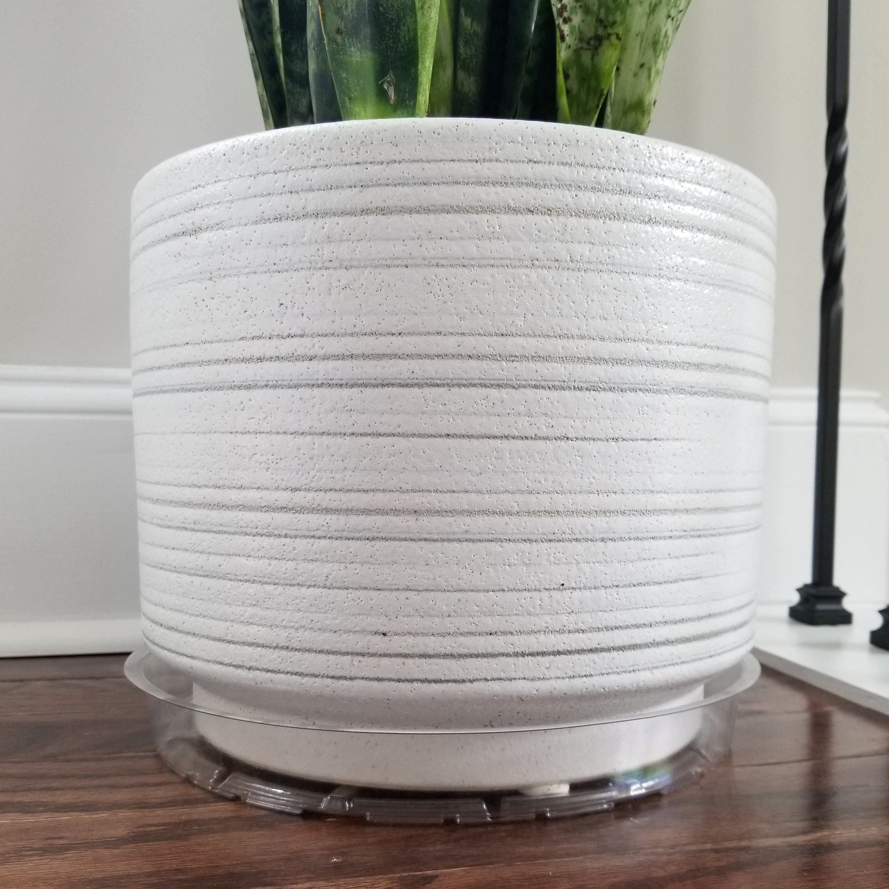 Mainstays Saucer  10 Inch Clear Plastic Round Plant Saucer