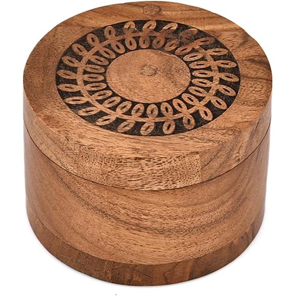 Urne pour Chien en Bois d'Acacia Gravé Couvercle Pivotant Urne pour Chiens Porte-Cendres Digne, Souvenir Réconfortant (3.5” x 3.5” x 2.5”)