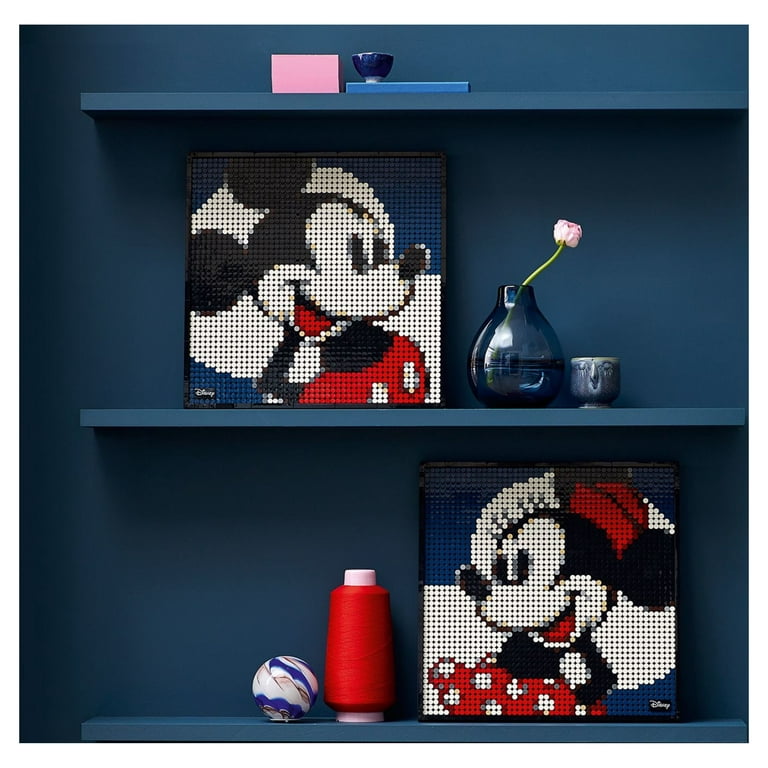 LEGO Art Disney's Mickey Mouse 31202 Wall Decor Set for Adults Who Love  Crafts (2,658 Pieces) 