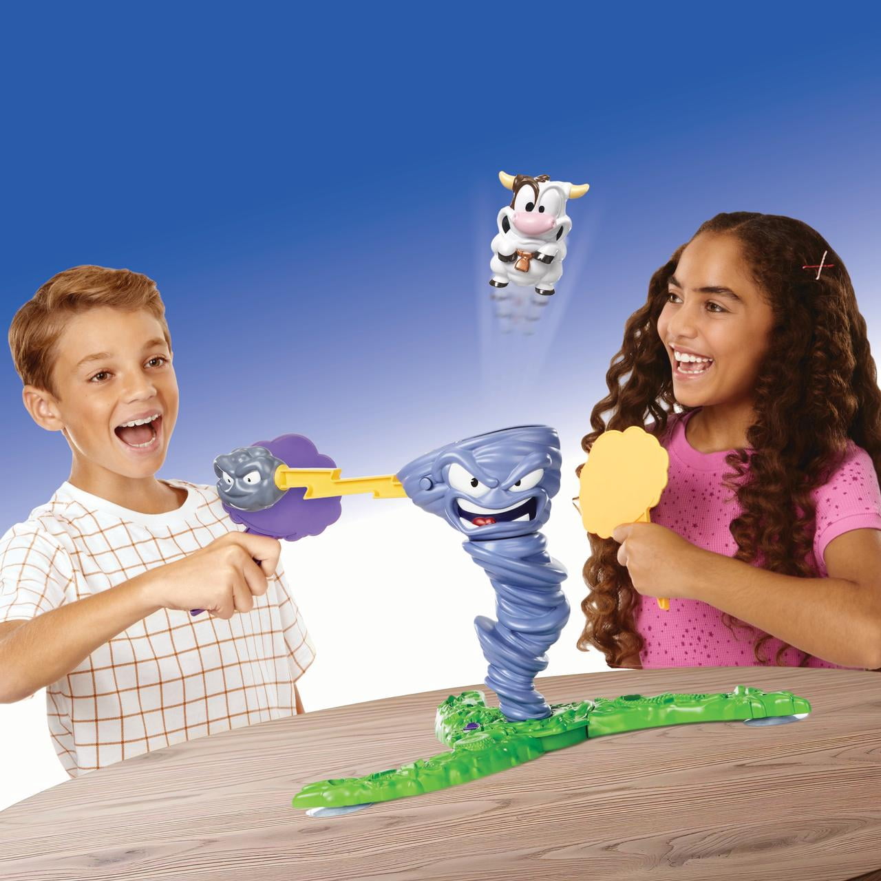 Cownado, Fun & Fast "Moooving" Tetherball-Style Table Game, Family Game, Ages 6+ (Walmart Exclusive)