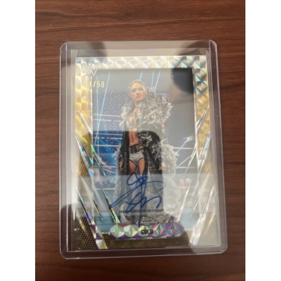2026 Topps Chrome WWE Giulia #BCA-GIU Gold Refractor Short Print Parallel/Variety Exclusive Topps All Nations WWE Autographed Wrestling Trading Card