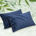 thumbnail image 1 of Juego de 2 fundas de almohada Bedsure, tamaño king, rayón y bambú, color azul marino, 1 of 6