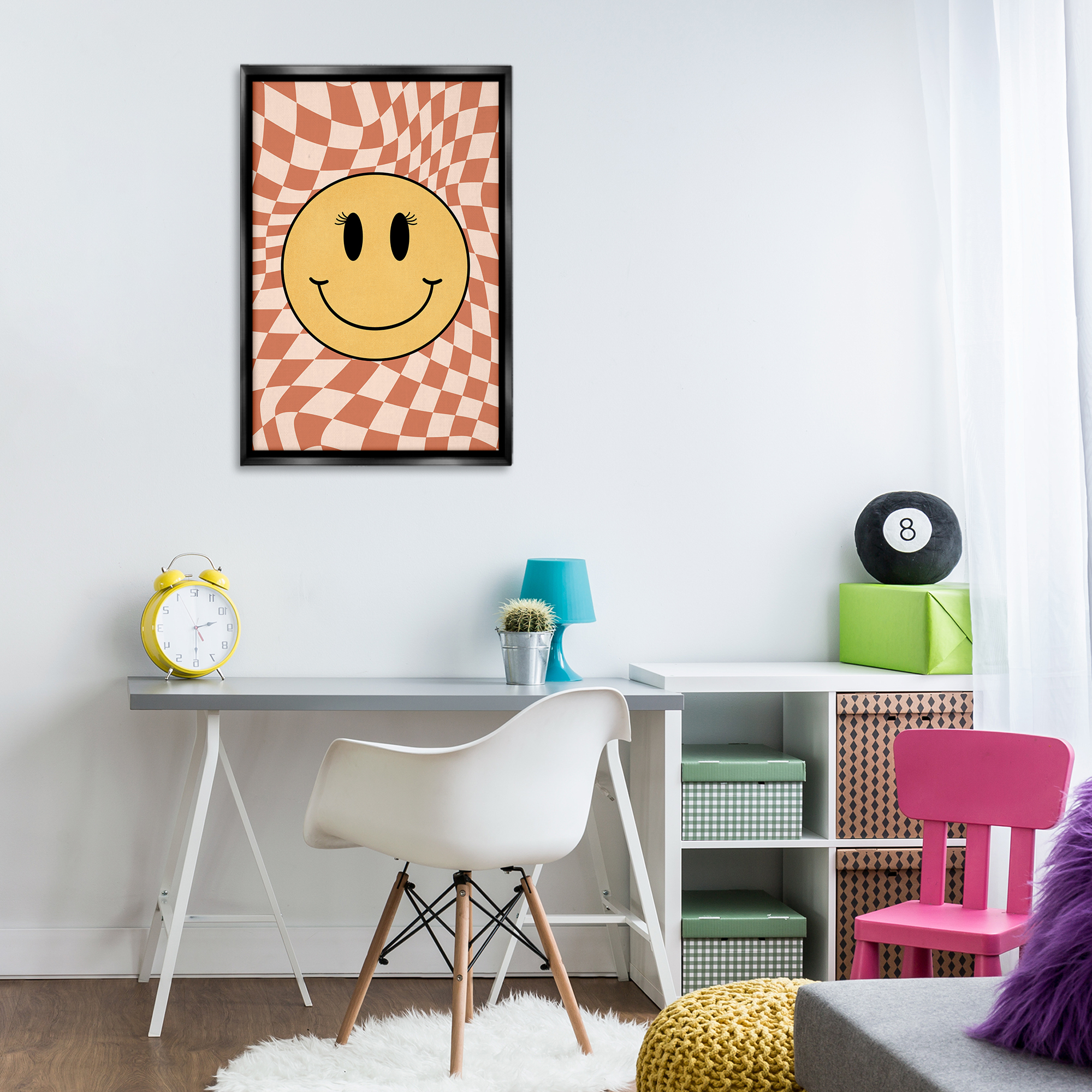 Stupell Industries Wavy Checkered Smiley Novelty Painting Black Floater Framed Art Print Wall Art, 21 x 31