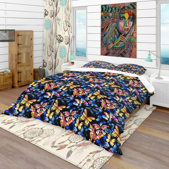 Designart 'Watercolor Butterfly Pattern' Modern & Contemporary Duvet Cover Set