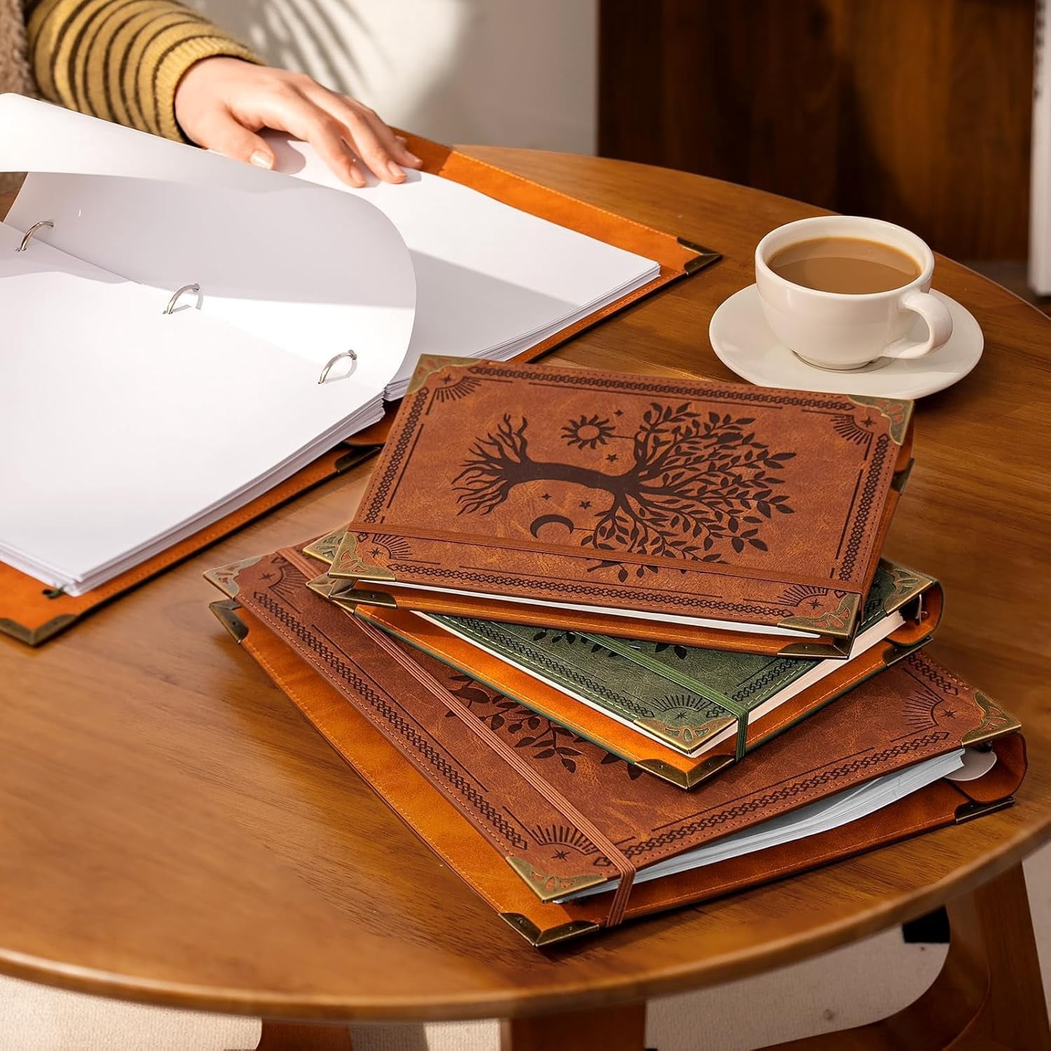2 Pack Leather 3 Ring Binder Fits 8.5"x11" Letter Size Paper, 1 Inch Round Ring Binder Holds 200 Sheets, Notebook Cover Loose Leaf Organizer, Green and Brown