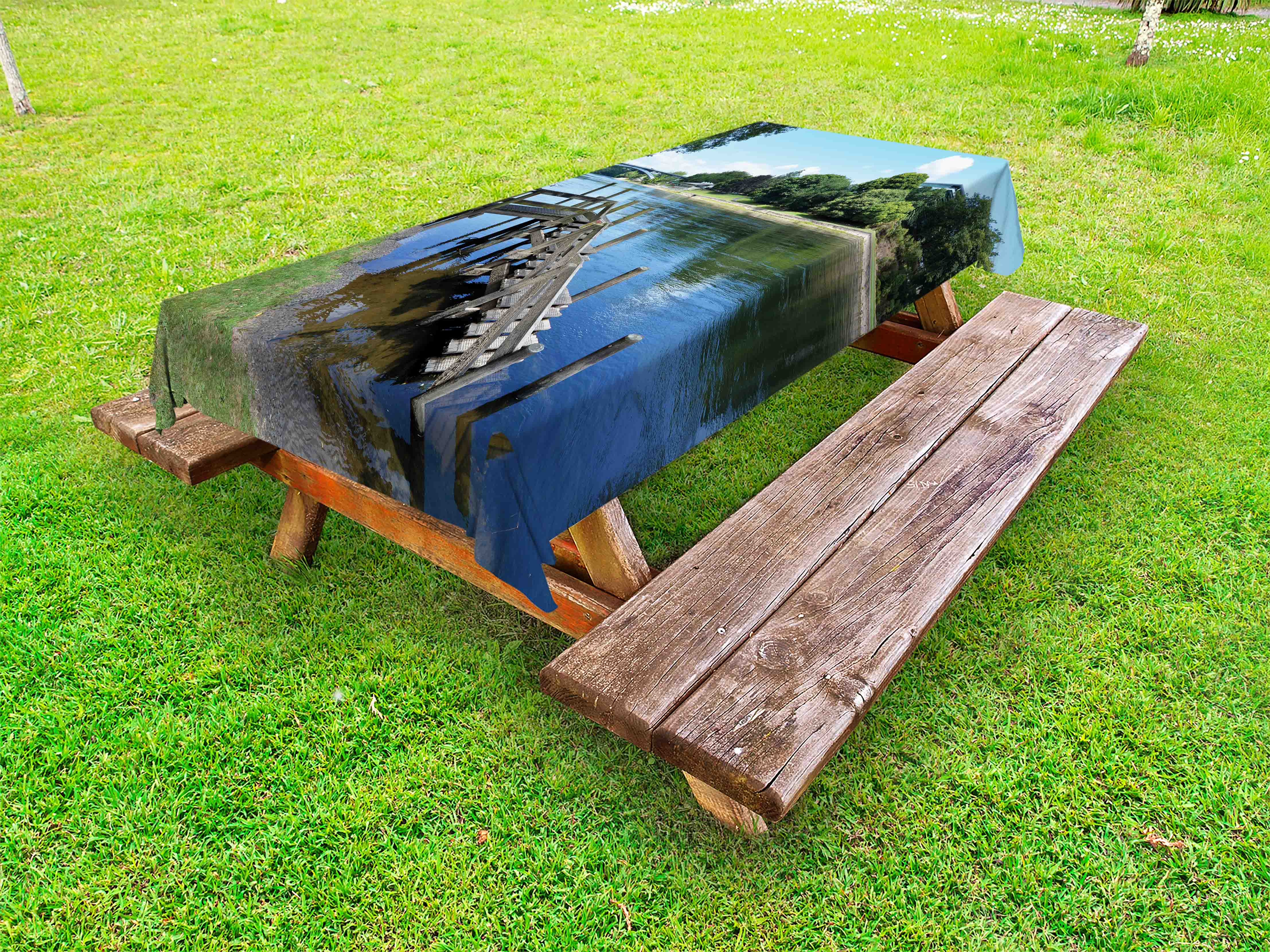 Outdoor Outdoor Tablecloth, Waikato River Hamilton City New Zealand
