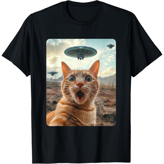 Extraterrestrial Encounter Cat Selfie With Ufo Unisex T-Shirt