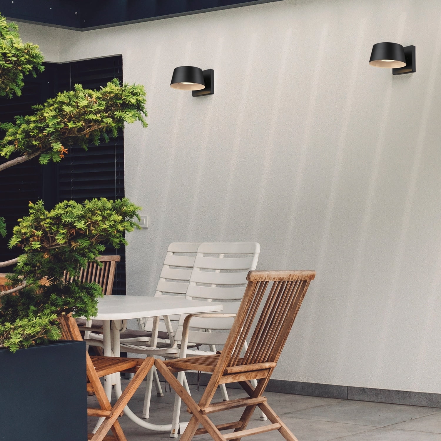 Globe Electric Matte Black 8 W LED Integrated Outdoor Wall Sconce