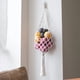 thumbnail image 3 of Cesta colgante de macramé para frutas: cesta bohemia para almacenar patatas, cebollas y frutas: decoración bohemia para colgar en la pared de la cocina, 3 of 6