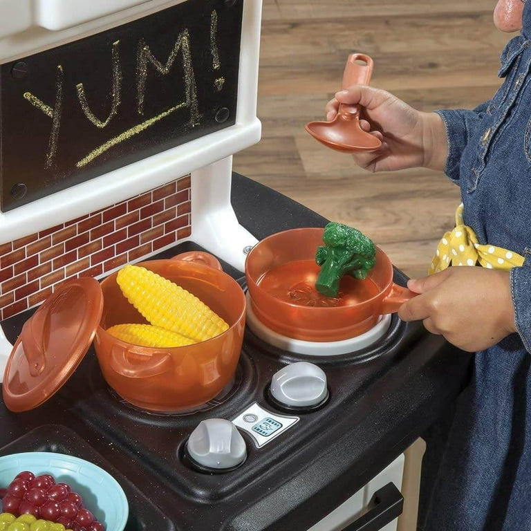 Step2 great online gourmet play kitchen