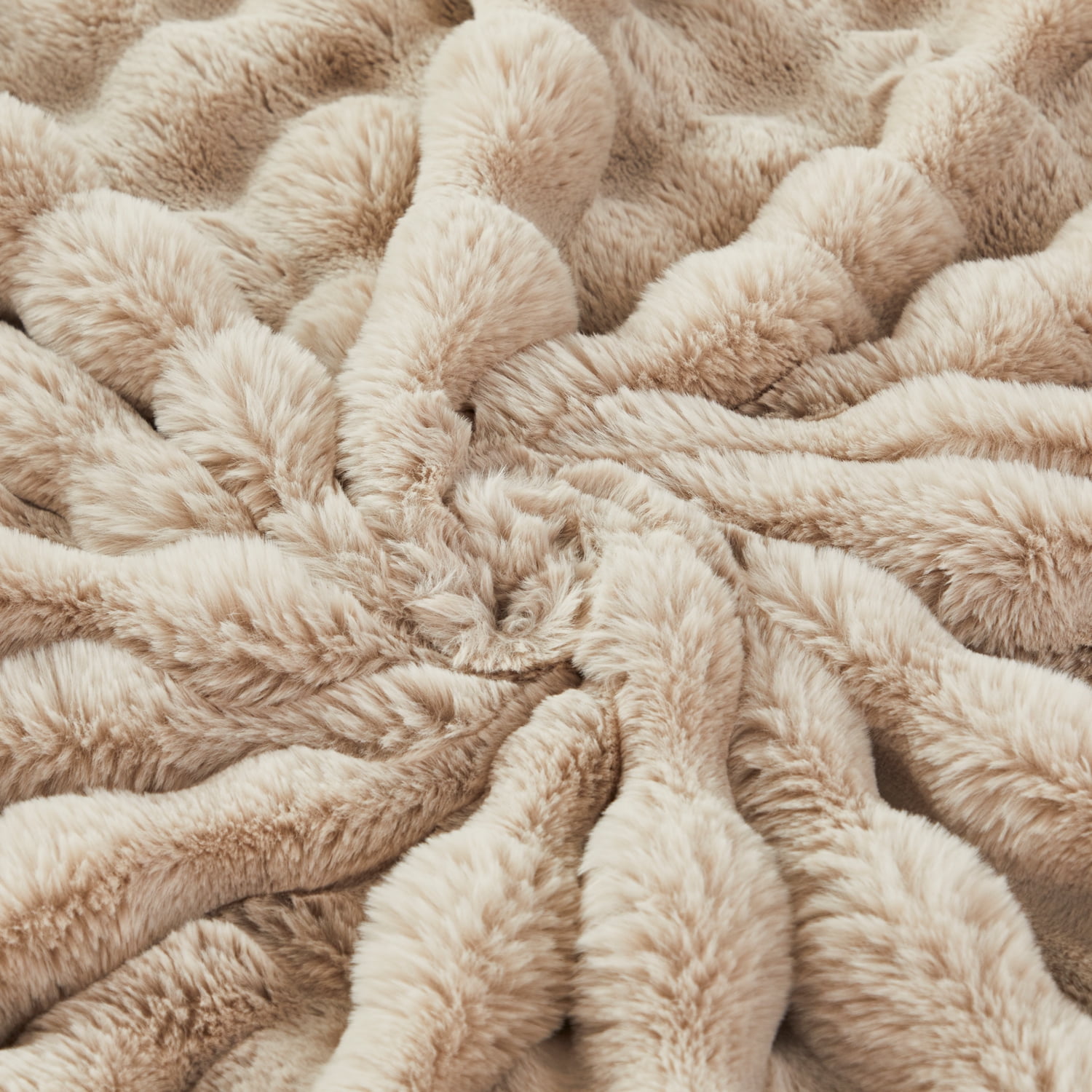 URBONUR Taupe Faux Rabbit Fur Bubble Throw Blankets for Couch Bed Sofa, Soft Warm Thick Throws and Blankets, Fluffy Fuzzy Plush Throw Blankets 51×63 Inches
