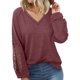 thumbnail image 1 of Camisa de manga larga de encaje con cuello en V para mujer, suelta, informal, a la moda, agradable para la piel, transpirable, cuello en V, color sólido, Top de manga larga, rojo vino L, 1 of 7