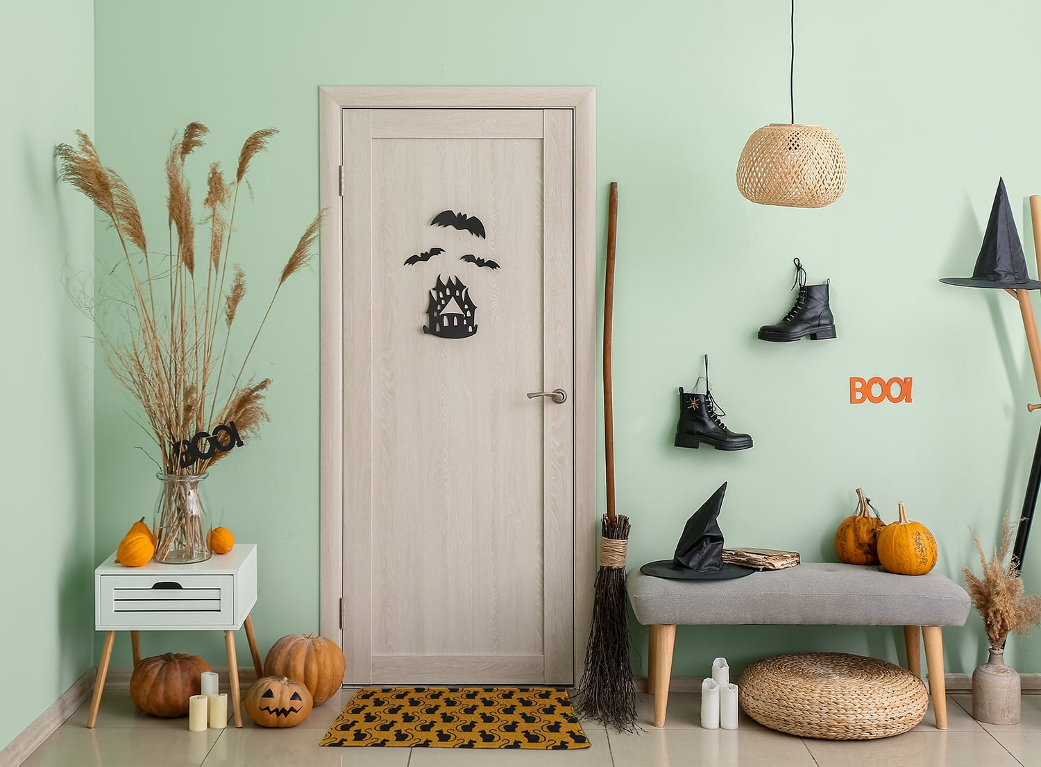 Simply Daisy Spooky Cats Autumn Gold Halloween Chenille Area Rug, 18" x 30"