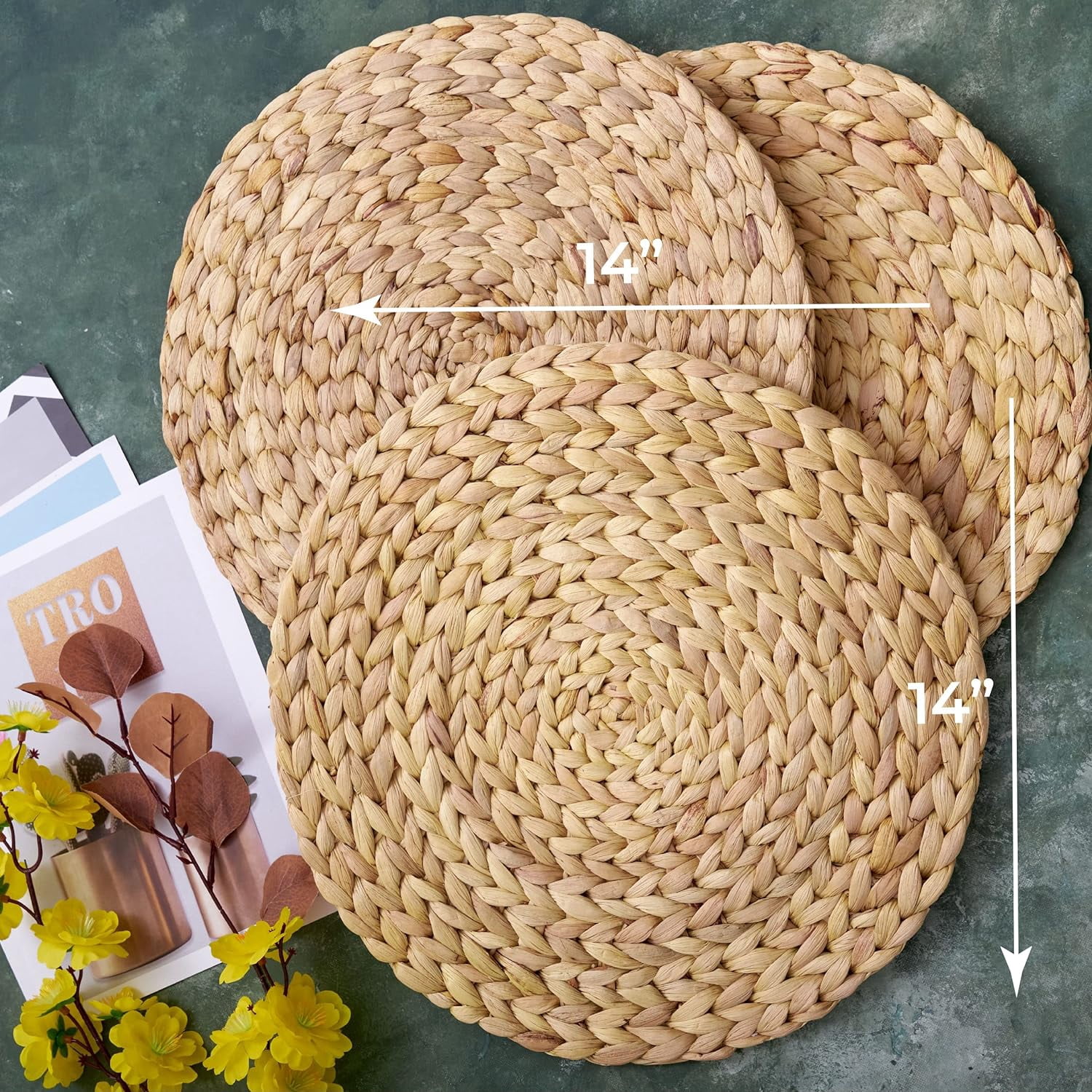 Gixusil 8 Pack 15 inch Woven Placemats, Round Plate Chargers Natural Water Hyacinth Heat Resistant Non-Slip Weave Placemats Farmhouse Straw Braided Rattan Tablemats Wicker Placemats for Dining Table