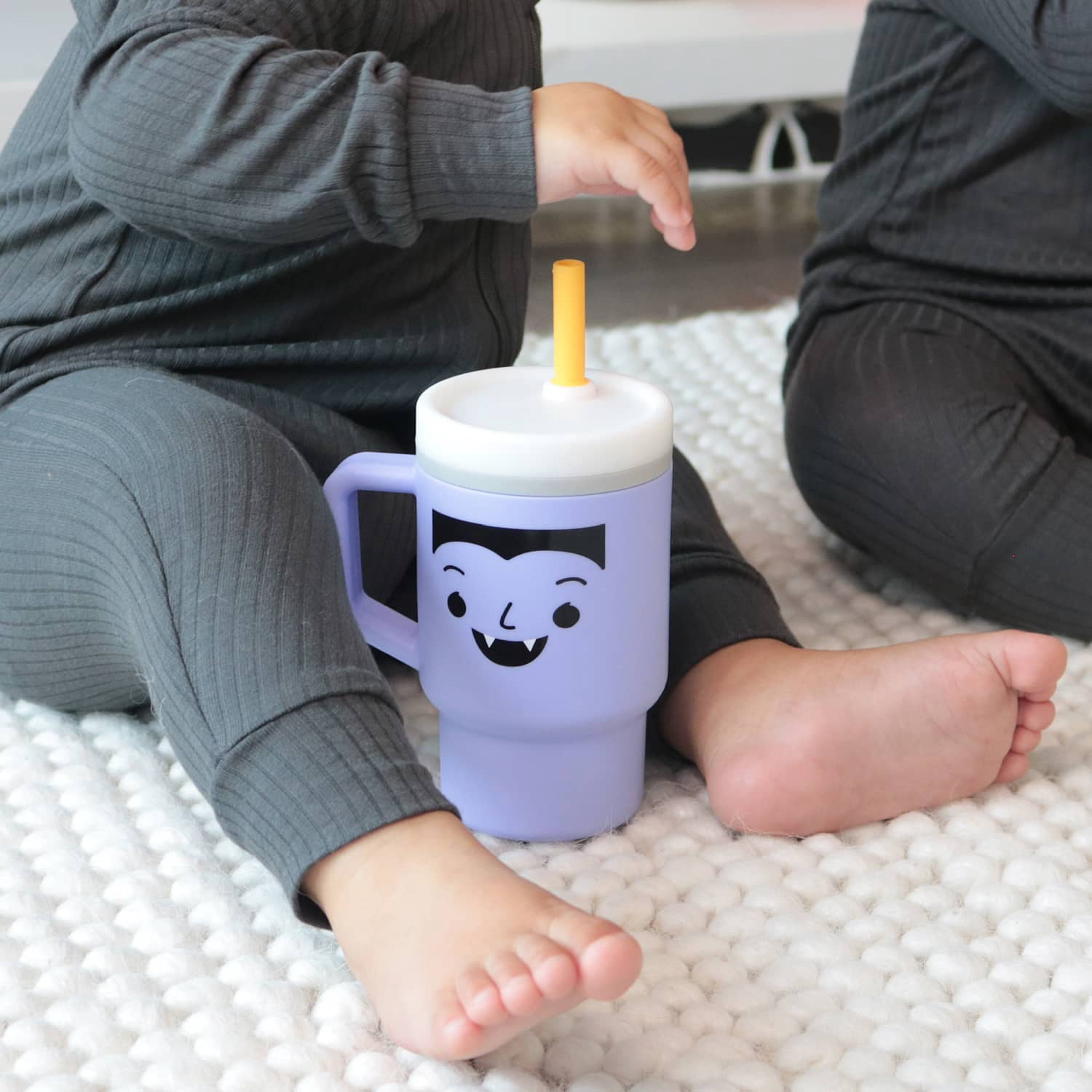 Infantino My 1st Tumbler – Adorable 9oz. Training Cup with Toddler-Friendly Straw and Handle, Dracula