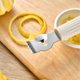 thumbnail image 5 of Rallador y pelador de limón de acero inoxidable | Rallador de cítricos para cócteles, repostería y cocina | Mango ergonómico para lima, 5 of 9