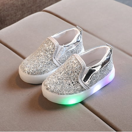 Girl s Light Up Sequins Slip On Loafers Flashing LED Casual Shoes Flat Sneakers (Toddler/Little Kid)