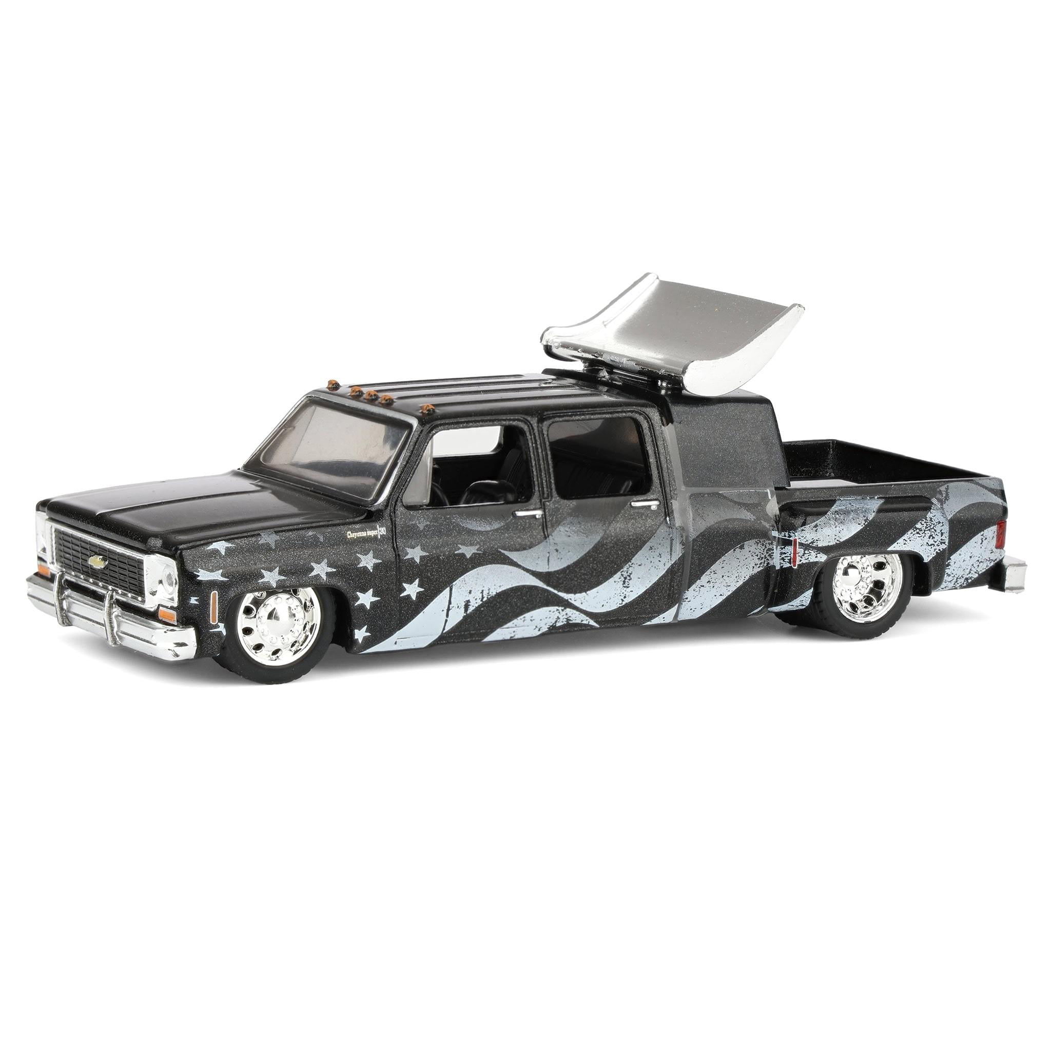 M2 Machines Auto Hauler 72 1973 Chevrolet Cheyenne Super 30 1975