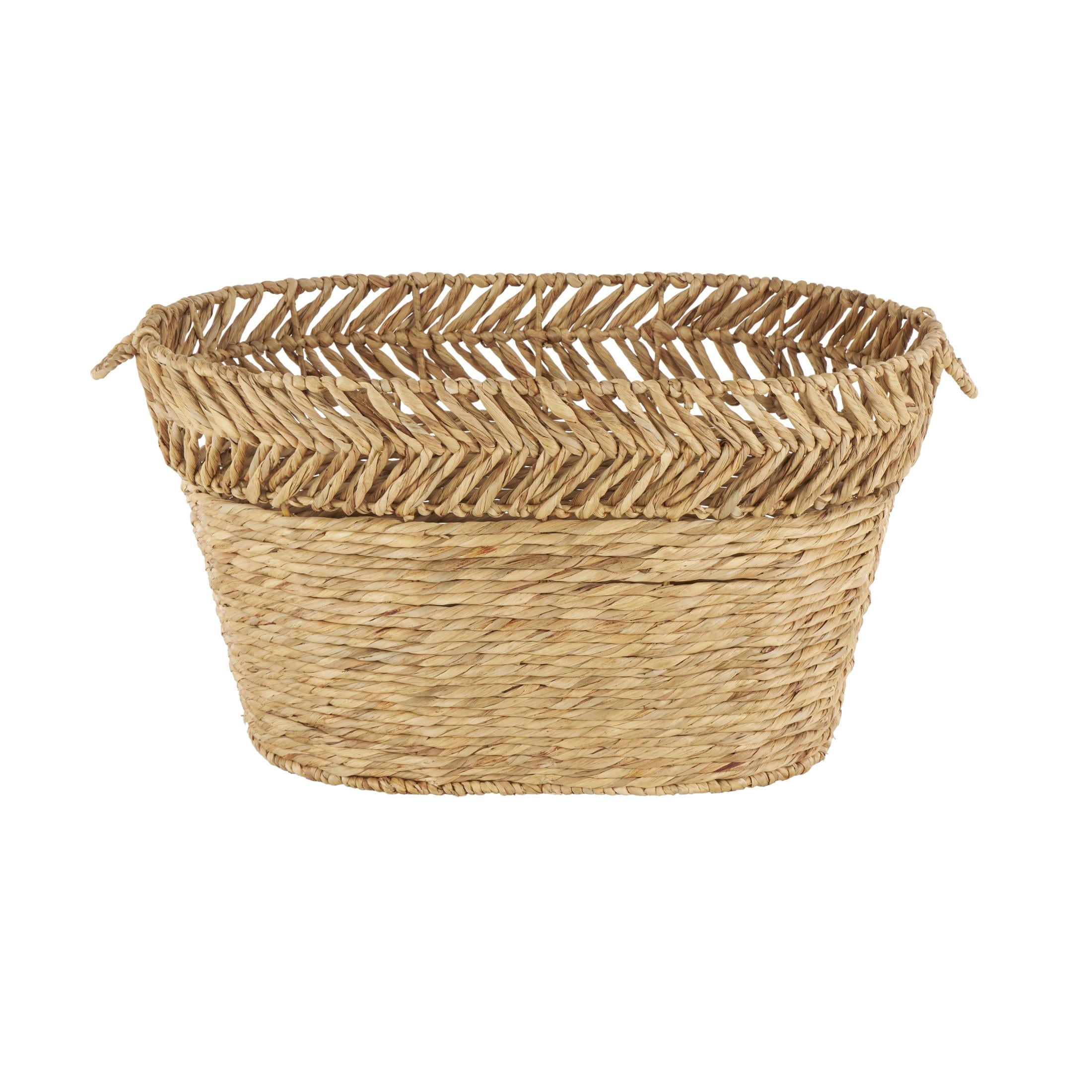 DecMode 30" x 17" Brown Seagrass Handmade Large Woven Oval Storage Basket with Zig Zag Patterned Rim, 1-Piece
