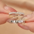 thumbnail image 1 of Anillo de bodas pequeño brillante de plata esterlina S925 para parejas, anillo de fila con diamantes de moissanita, anillo de pareja a juego para mujer, 1 of 5