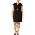 thumbnail image 2 of Calvin Klein Vestido Imperio con Cuello Dividido para Mujer, Negro, 24W Calvin Klein Imperio, 2 of 2