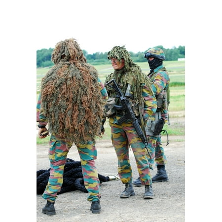 Soldiers of the Special Forces Group and two snipers of the Belgian Army Canvas Art - Luc De JaegerStocktrek Images (23 x