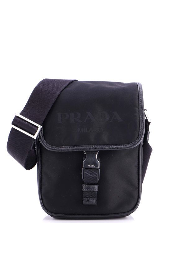 Pre-Owned Logo Buckle Messenger Bag Nylon By Rebag