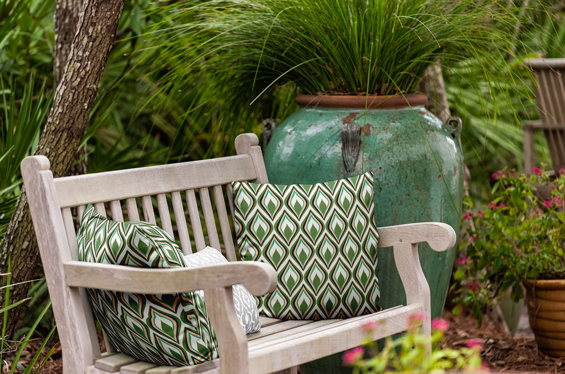 16" x 16" Simply Daisy Feathers Polyester Indoor/Outdoor Pillow, Scallion Qty 1