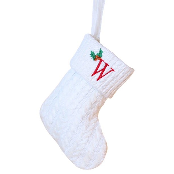Calcetines Navideños con Letras Bordadas y Colgante de Árbol de Navidad de Punto En Rojo, Verde y Blanco.