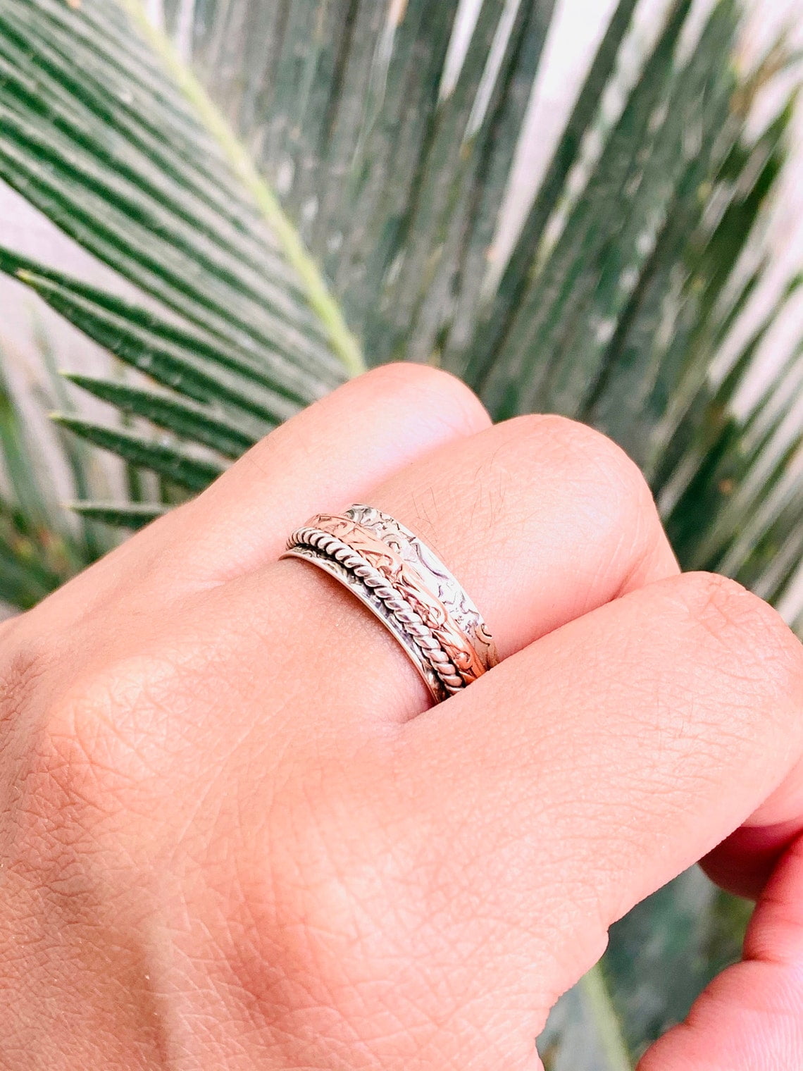 SS DESIGNS- Fidget Spinner Ring for Women – 925 Anxiety-Relief Meditation Ring, Stackable Thumb Ring, Promise Ring, Unique Gift for Her