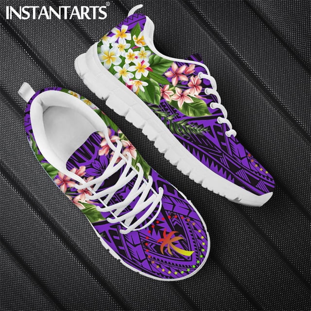 Zapatillas de deporte de primavera con estampado tribal polinesio de hibisco y plumeria de Chuuk para mujer, zapatos planos con cordones para caminar