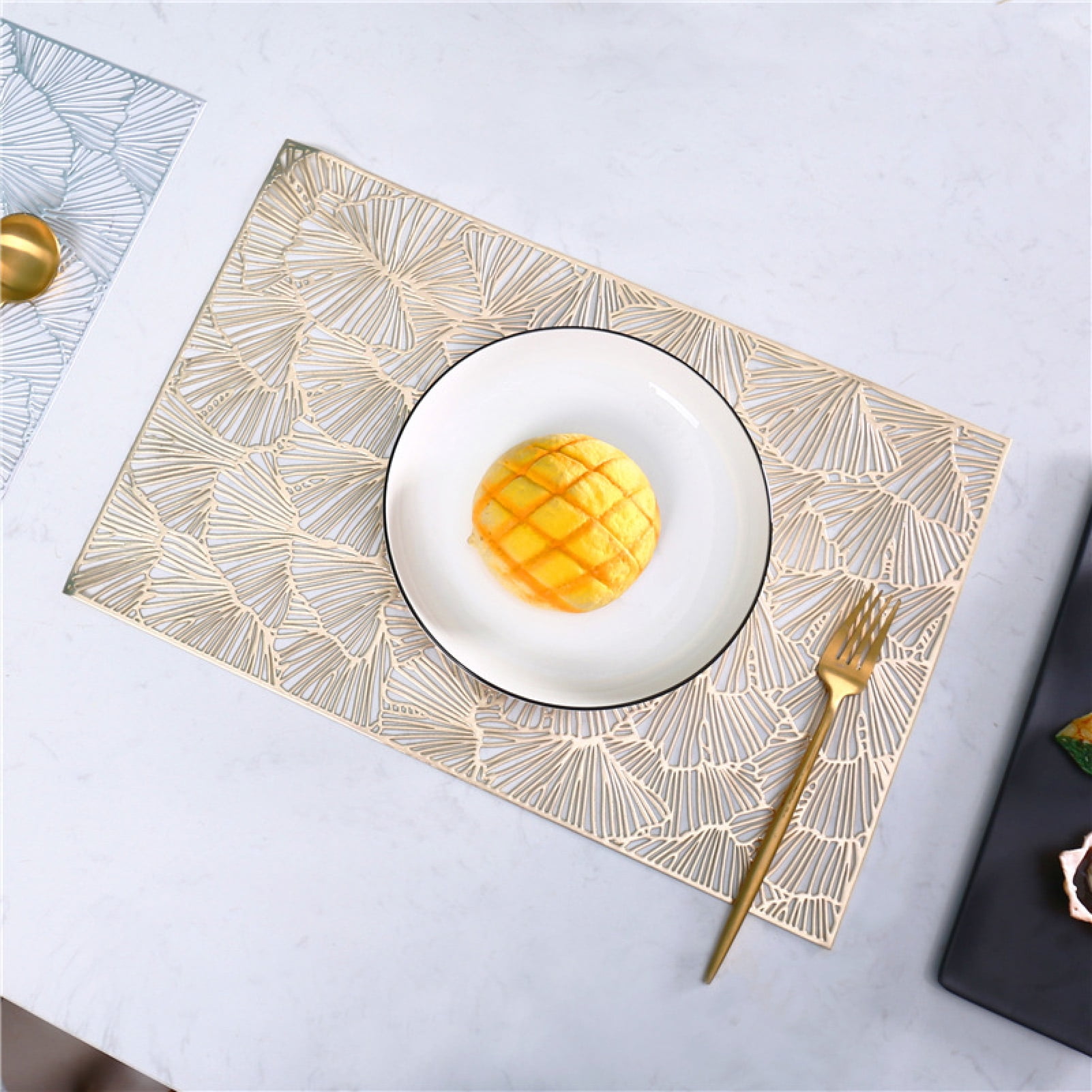 Round/Rectangle Placemats, Gold Pressed Vinyl Table Mats with Hollow