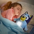 thumbnail image 2 of Luz nocturna LED y de peluche Sleeping Friend Bluey Goglow, 2 of 9