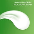 thumbnail image 4 of Crema hidratante Cetaphil Body Hydrating 90 ml, paquete de 3, 4 of 7