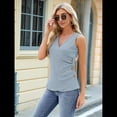 thumbnail image 4 of Camisetas Sin Mangas de Verano para Mujer, Informales, con Bordado de Ojales, Cómodas, con Diseño de Botones, Corte Entallado, Básicas. Azul S, 4 of 10