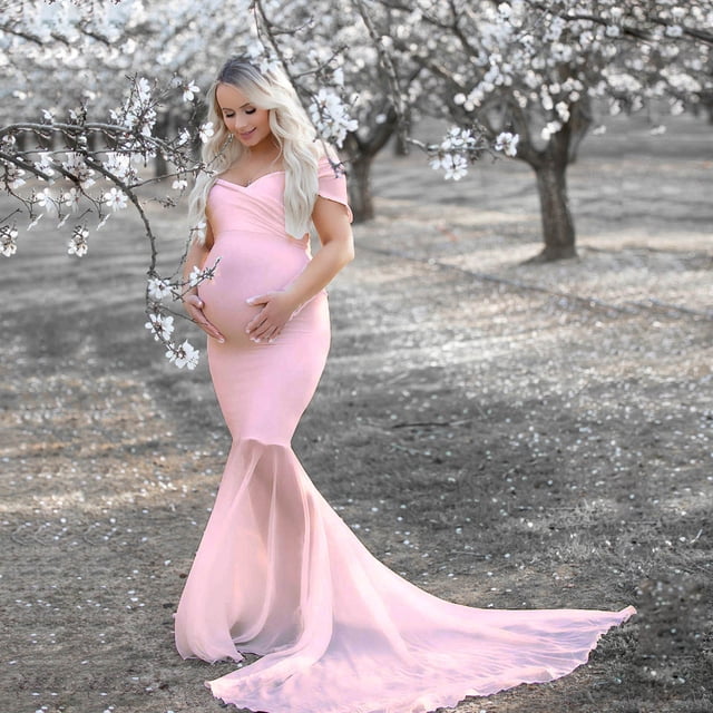 Maternity Chiffon Splicing Dress, Trapless Design, Flowy Splicing, Elegant Maternity Wear, For Photoshoots, Soft Fabric, Pregnant Models, Stylish Maternity Outfit, Lightweight, Breathable Material,
