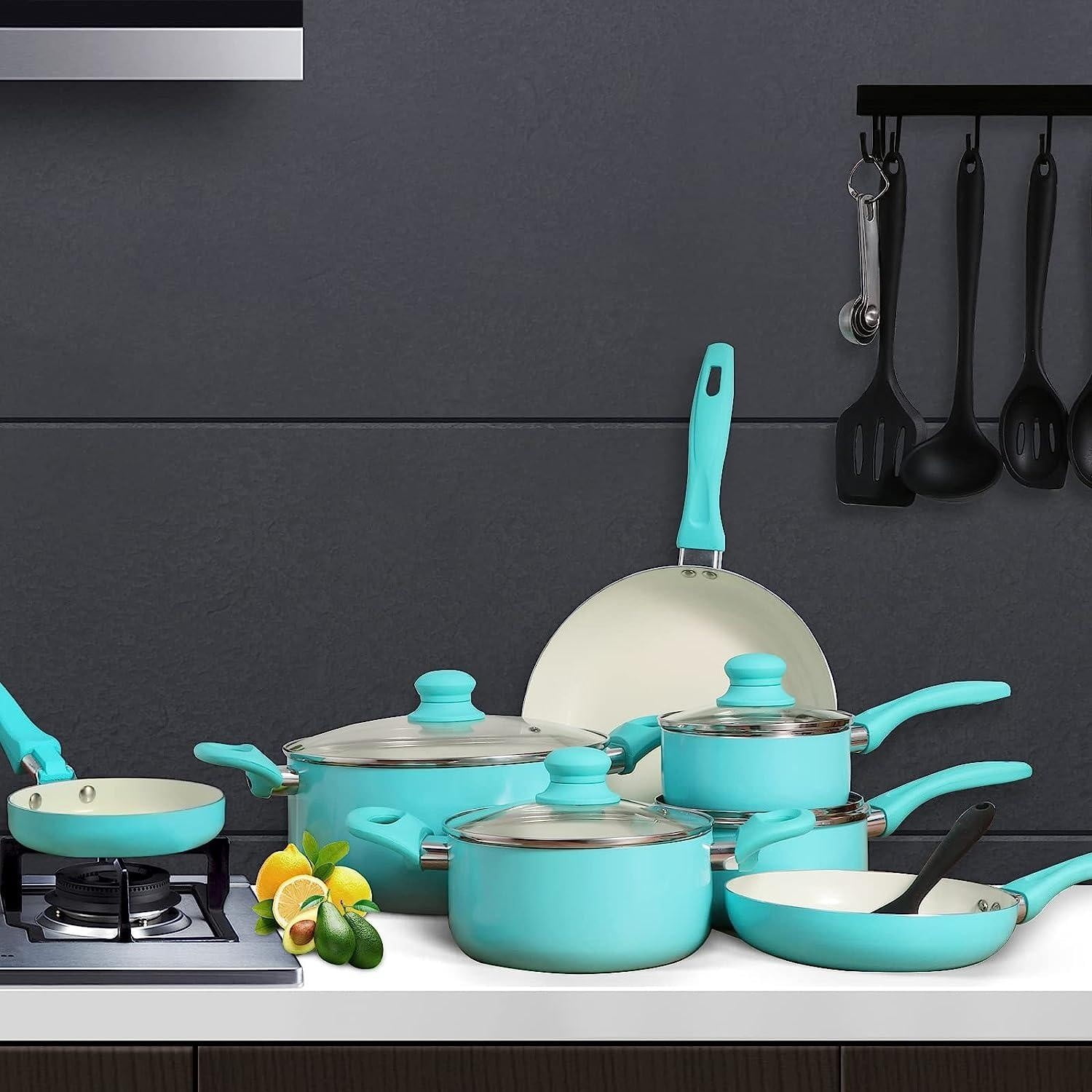  Pots and Pans Set Ultra Nonstick, Pre-assembled 7 Piece Ceramic  Cookware Sets, Non Toxic Pots and Pans, Stay Cool Handle & Bamboo Kitchen  Utensils, Gas/Induction Compatible, 100% PFOA Free, Turquoise: Home