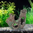 thumbnail image 4 of El acuario está decorado con paisaje de pecera, adornos de resina y refugio., 4 of 5